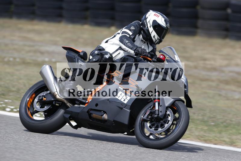 /37 09.08.2026  Pluess Motosport ADR/Freies Fahren/25
